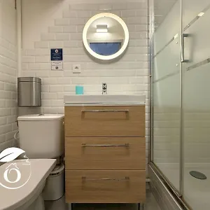 Apartment Superbe T1 Bis Sur Le Port Et Rue Pietonne, Sanary-sur-Mer